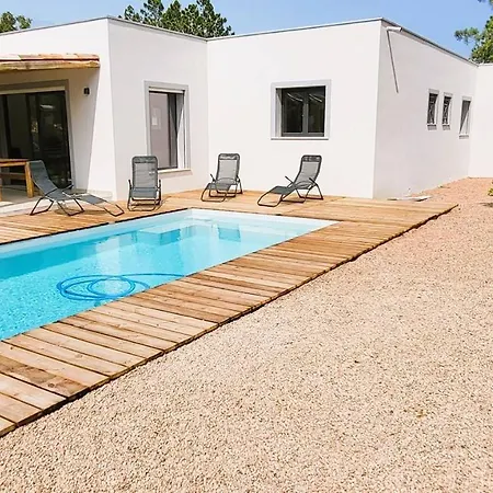 Silvio, 8 Pers, Piscine, 15 Minutes En Voiture *