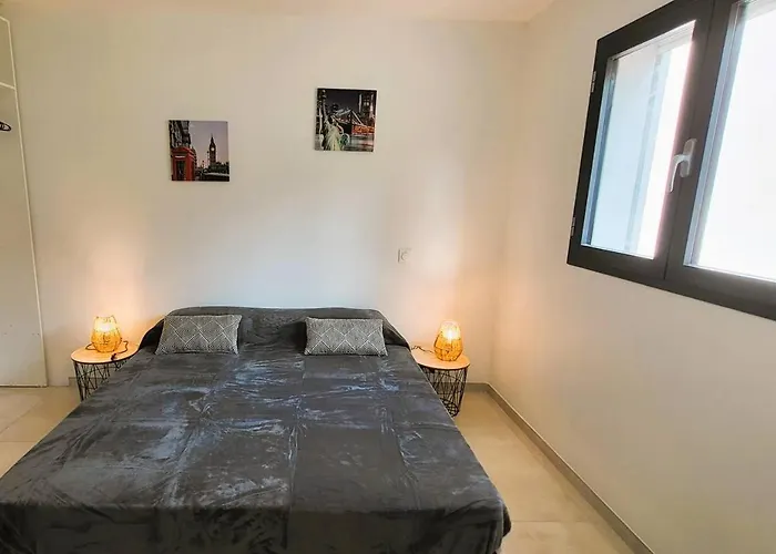 Silvio, 8 Pers, Piscine, 15 Minutes En Voiture Villa Sainte-Lucie de Porto-Vecchio